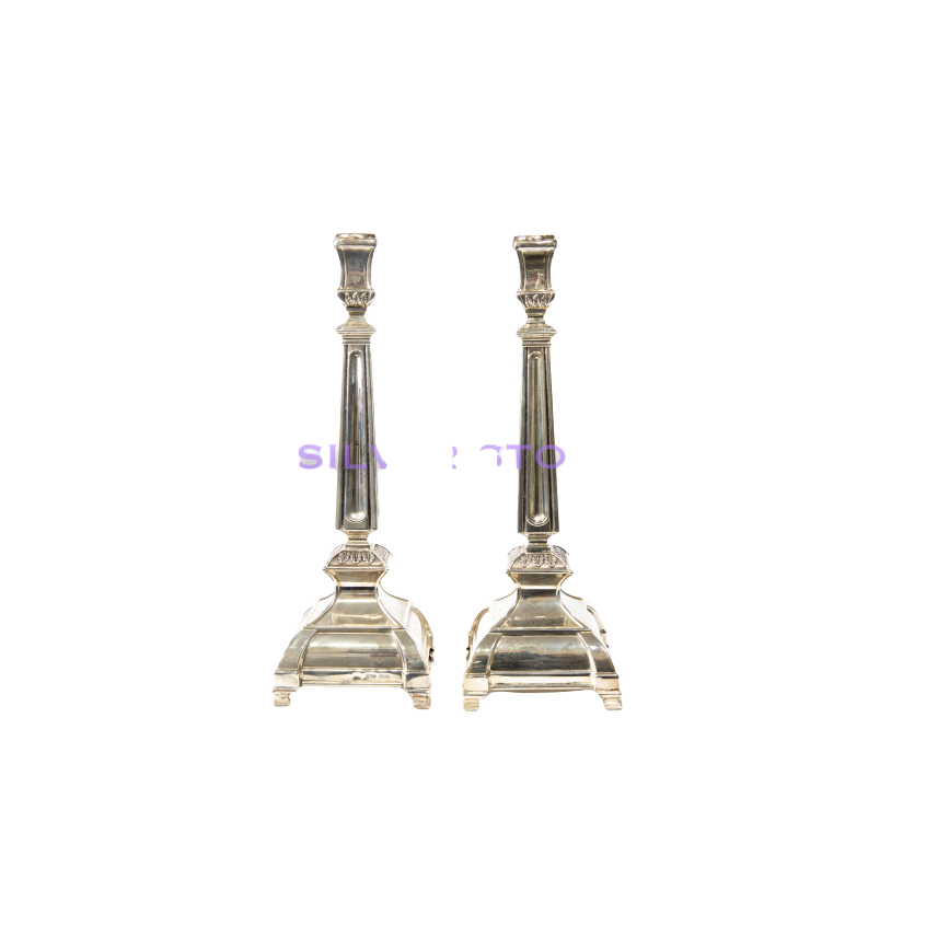 Lot De 2 Grands Bougeoirs Bombay Plaqué Argent, Style Pilier, Vintage (Occasion)
