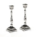 PAIRE DE BOUGEOIRS METAL